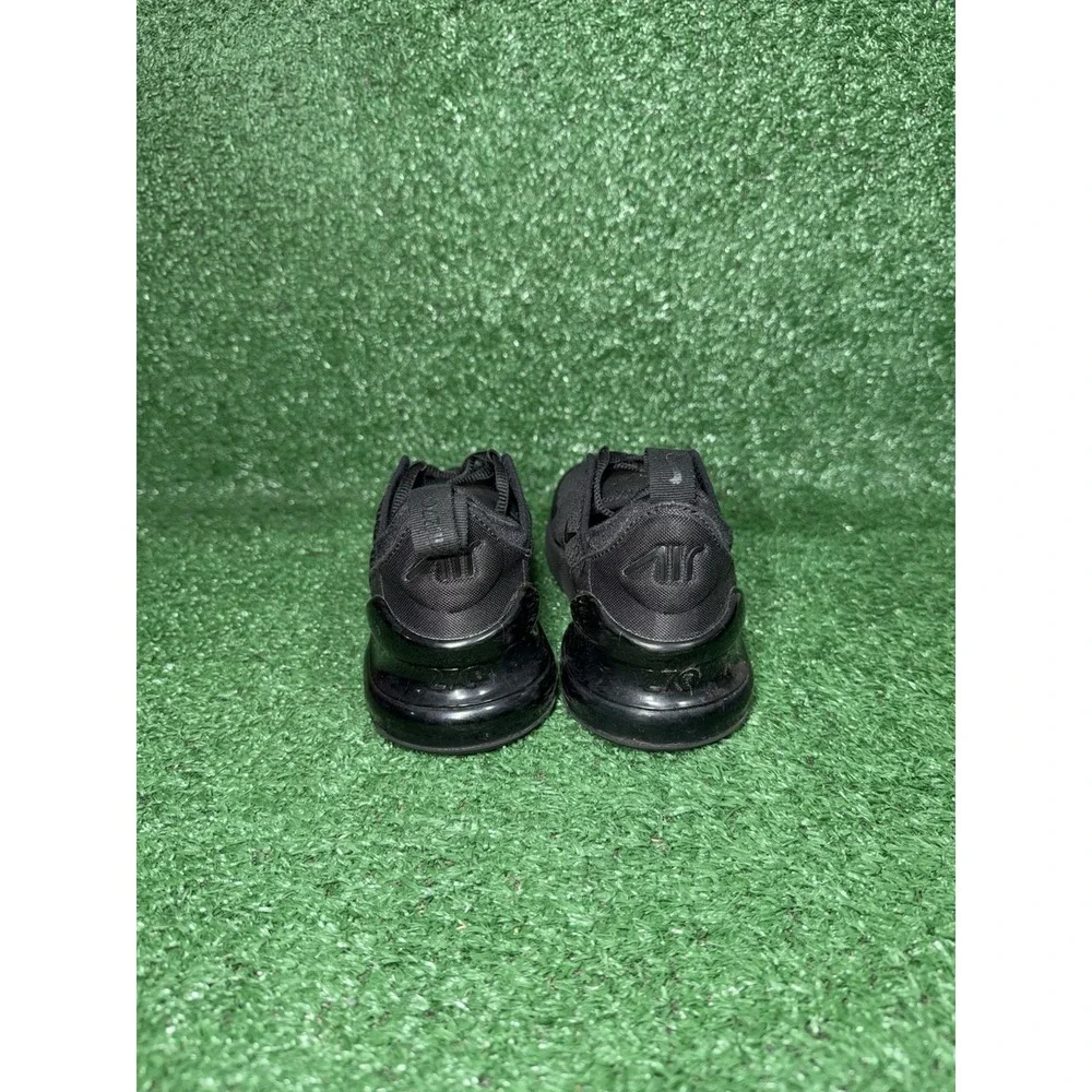 Nike Air Max 270 Kids Size 2.5Y Black Running Shoes Comfort Sneakers AO2372-006